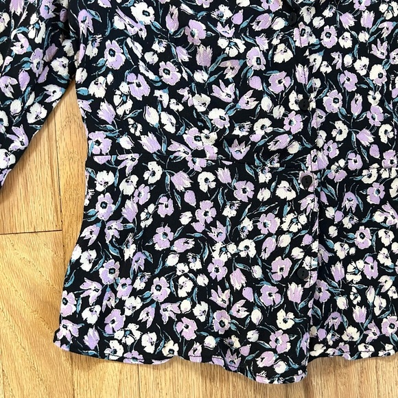 MANGO floral button up v-neck blouse size L - Picture 9 of 15